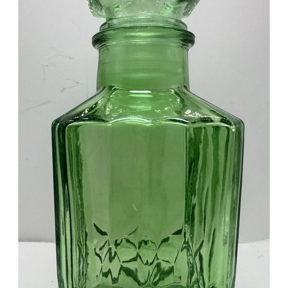 Unbranded this emerald
